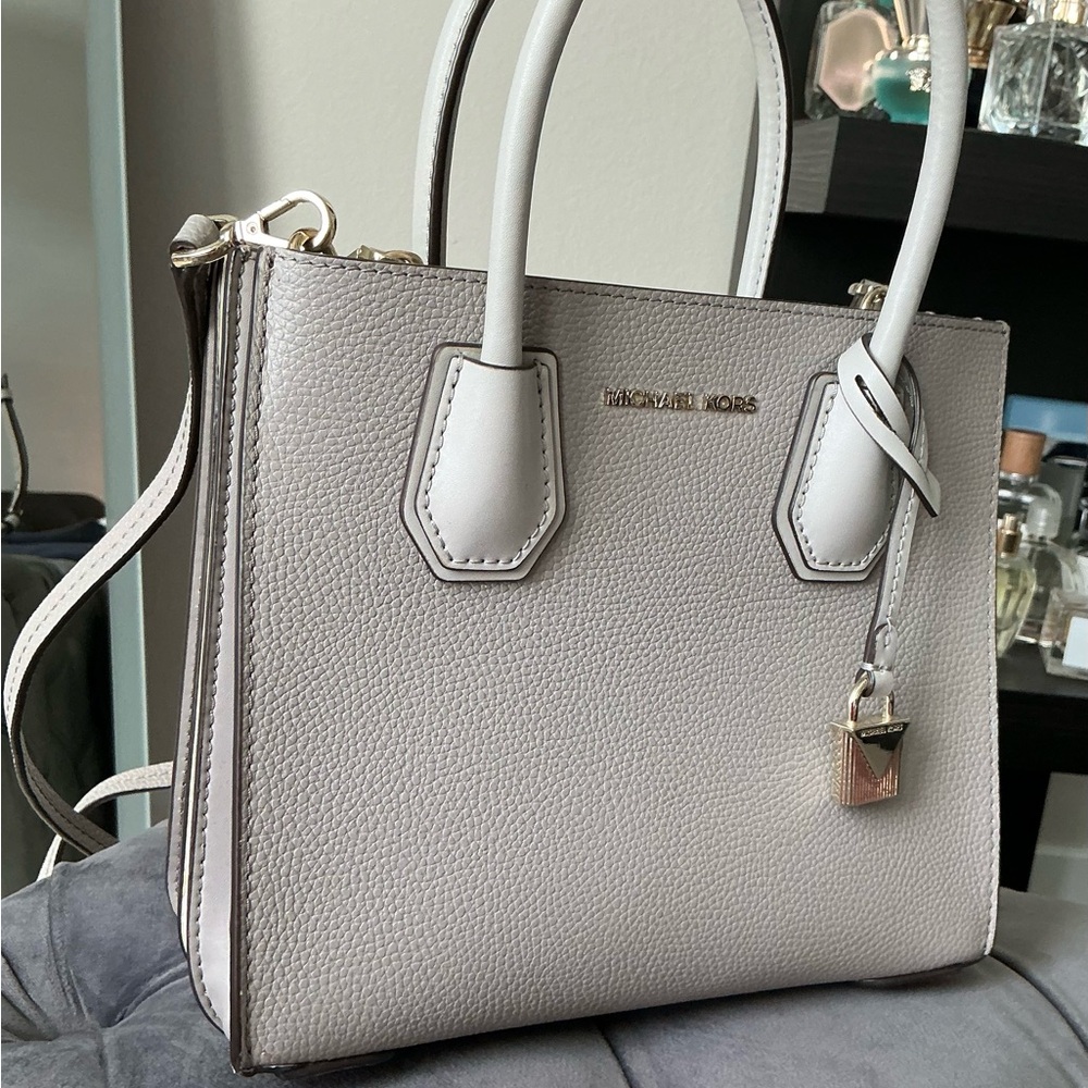 Michael Kors Mecer Medium Pebble Leather Satchel : - Picture 2 of 8